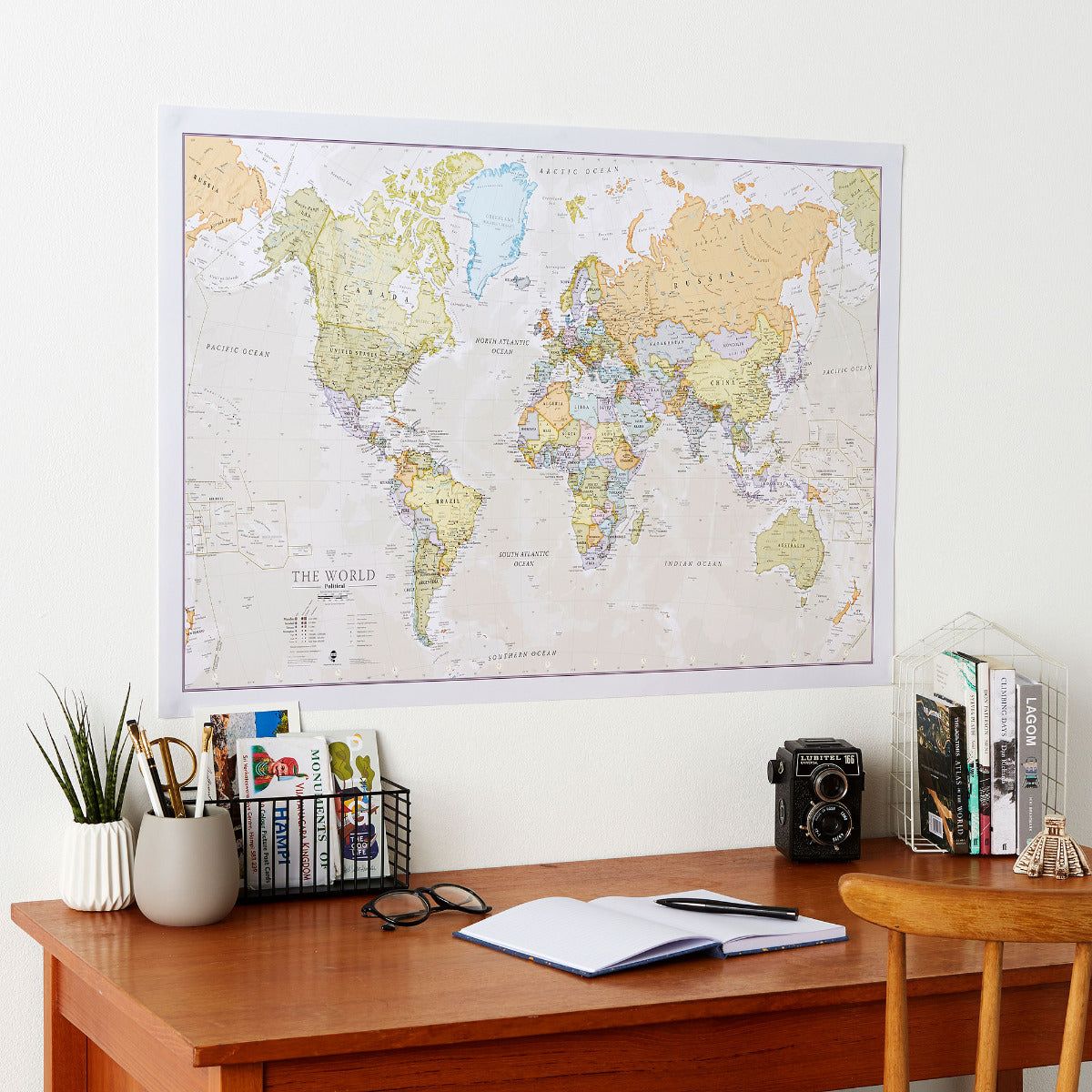 /c/l/classic-world-map-medium-laminated-main-angle-wm01192_m_lamin.jpg