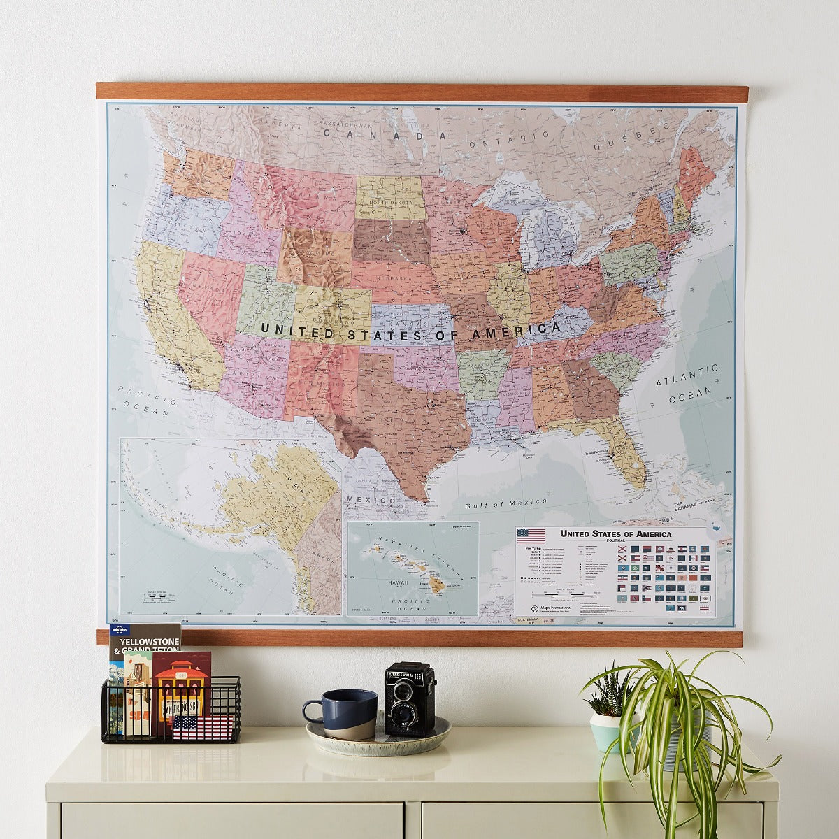 /c/m/cm00702_l_lwdhb-executive-usa-wall-map.jpg