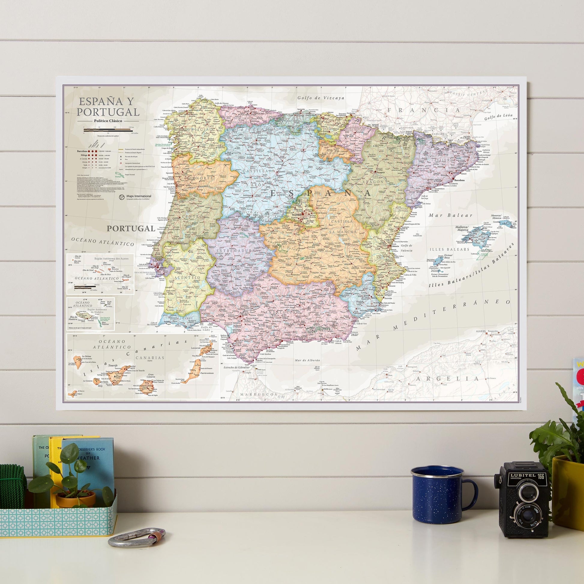 CM01745_S_PNBRD - Spain and Portugal Classic Wall Map