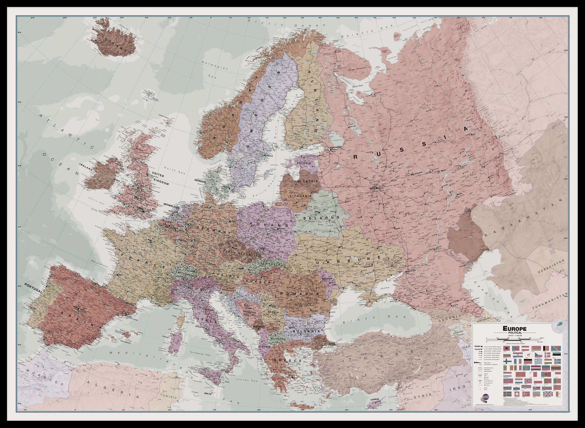 CT00695_L_LBDBL - Executive Europe Wall Map Political