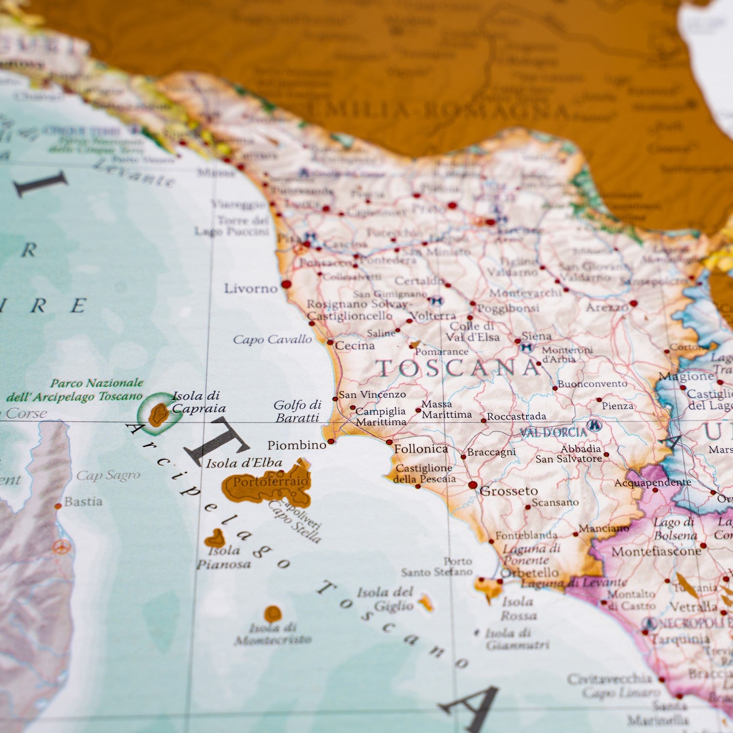 /i/t/italy-scratch-map-detail-1_2.jpg