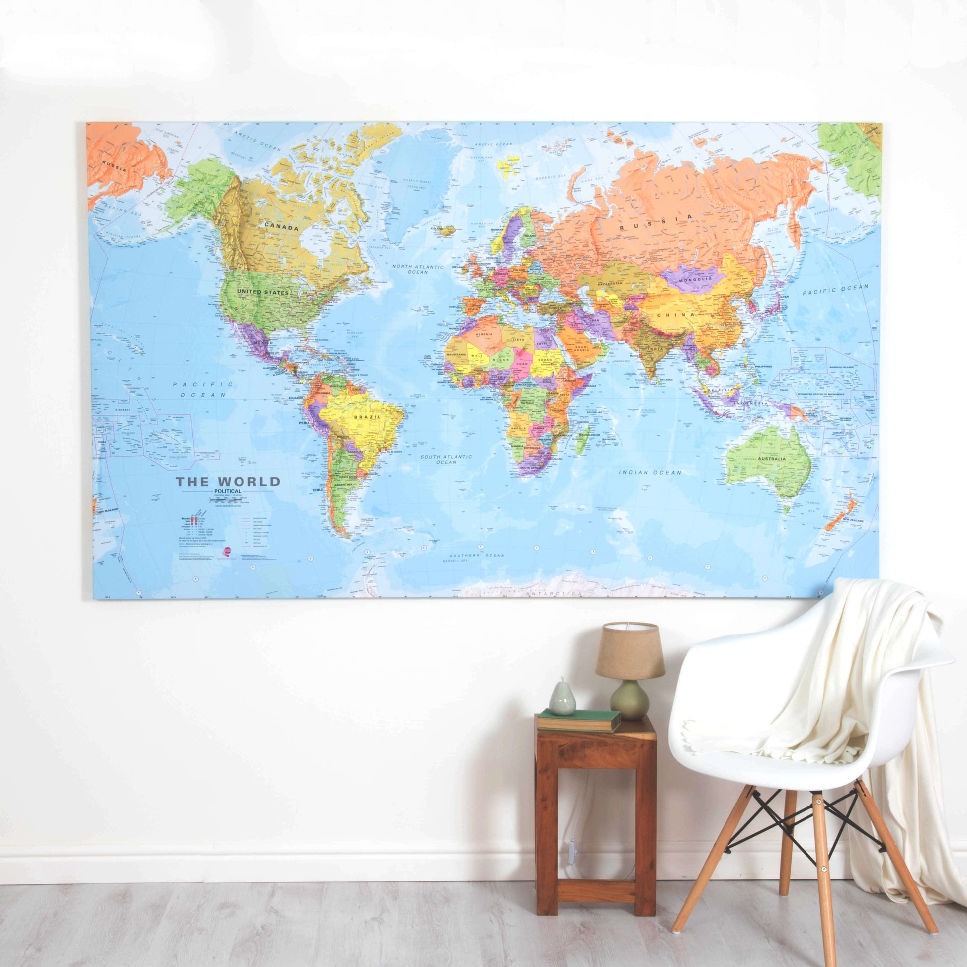 /l/s/ls_huge-world-wall-map-political-without-flags-canvas_wm00001_h_canva_1.jpg