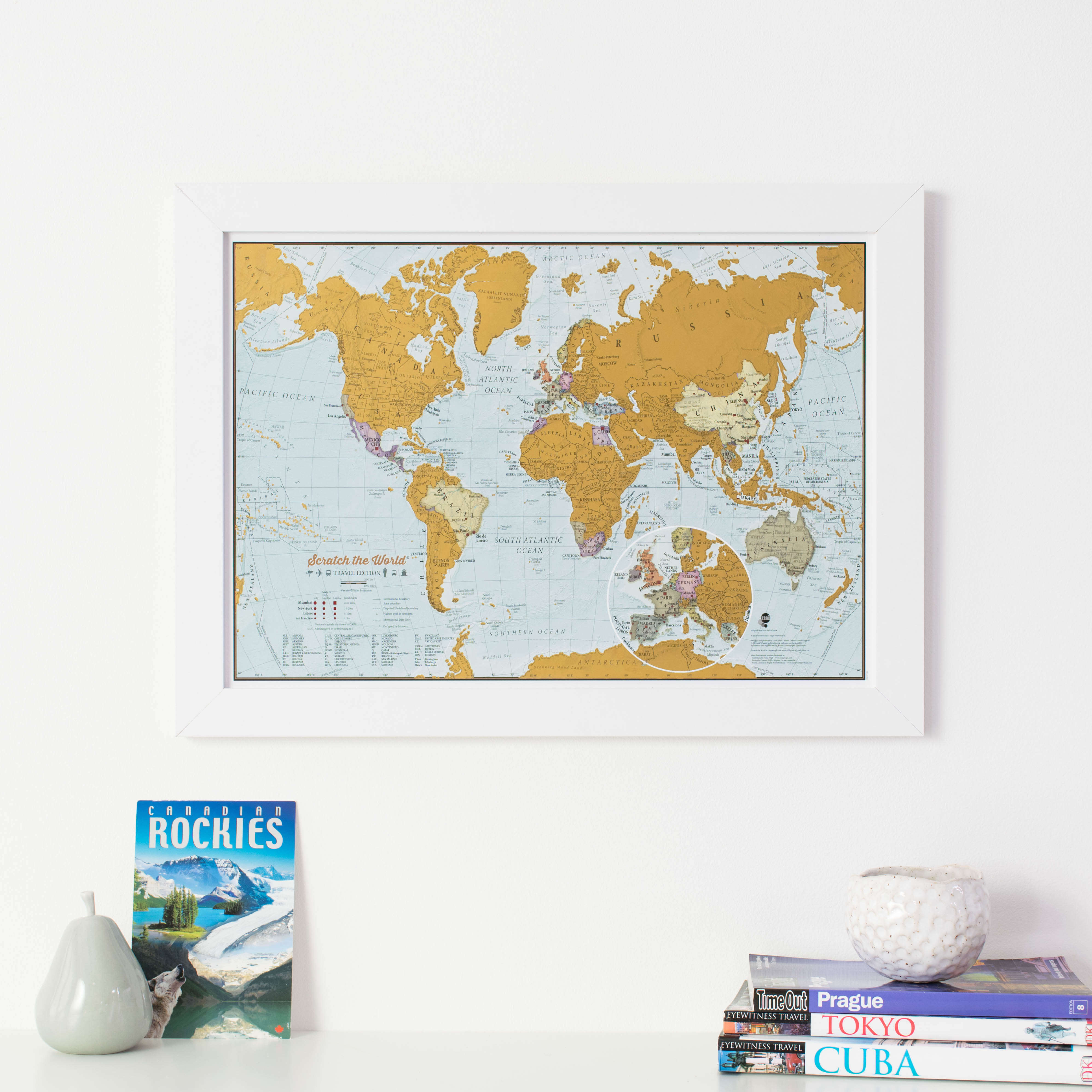 WM01611_3_BWWHI - Scratch the World® travel edition map print