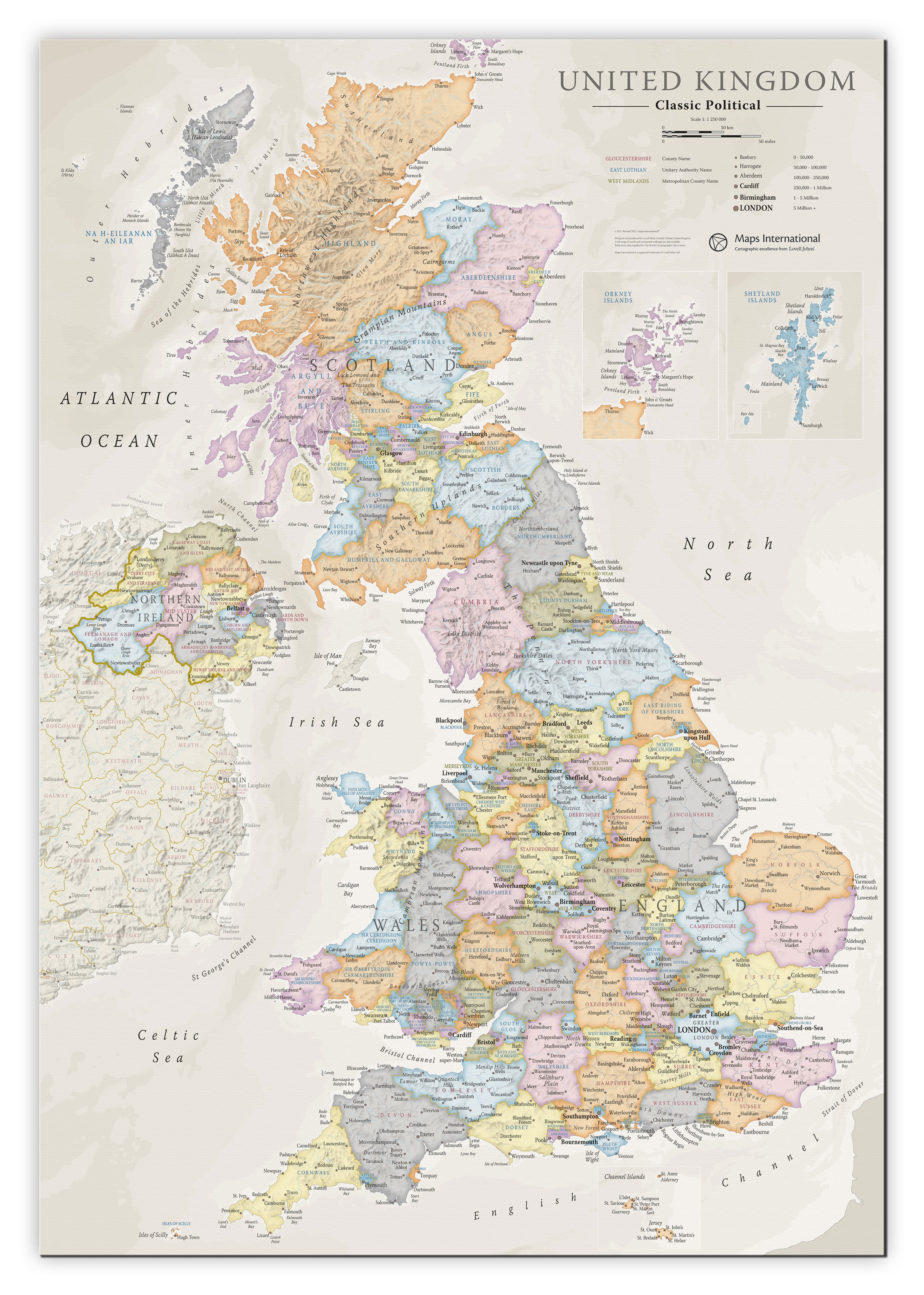 UK01636_H_CANVA - UK Classic Wall Map
