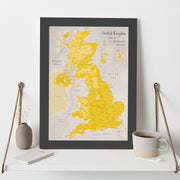 UK01669_3_WDBLA - UK as Art Map - Daffodil