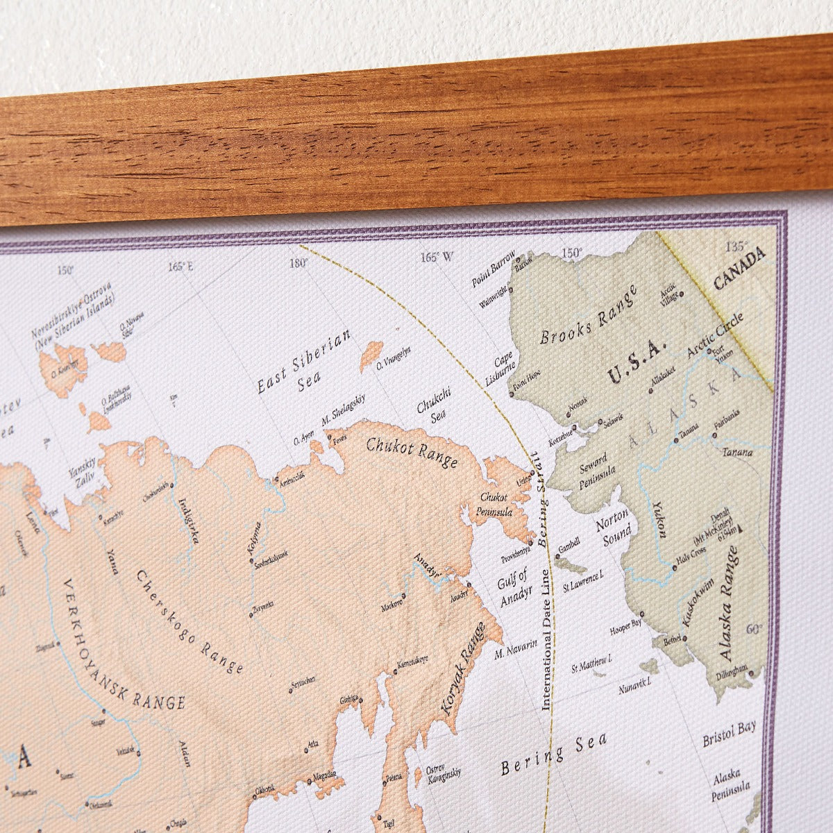 /w/m/wm01192_m_canvwdhb-classic-world-map-detail.jpg