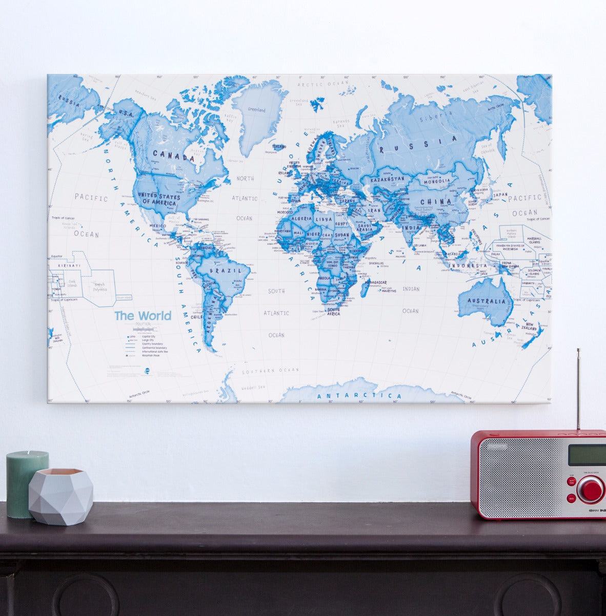 WM01228_M_CANVA - Children's Art Map of the World Blue